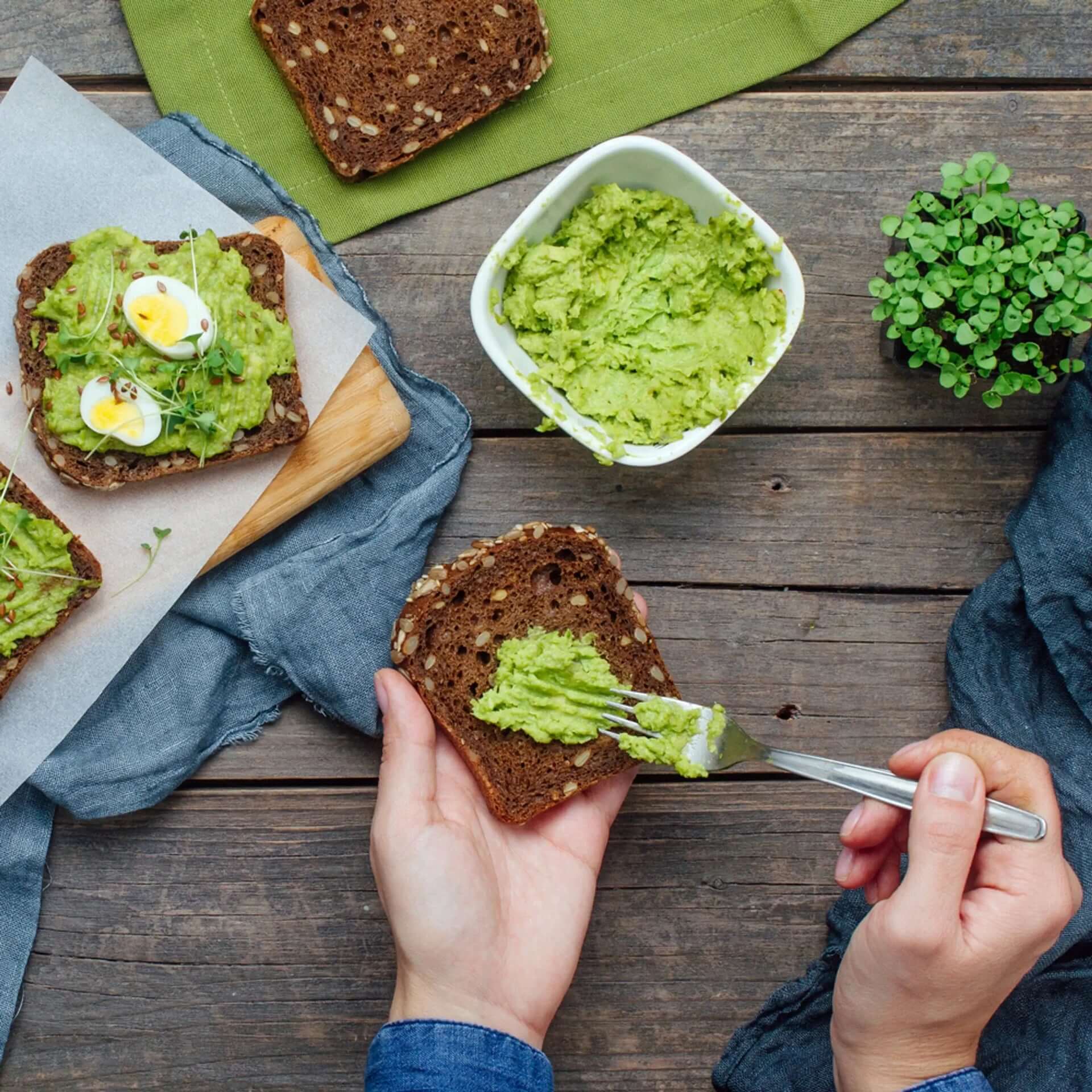Easy Nutrient-Rich Items We Can Grow at Home
